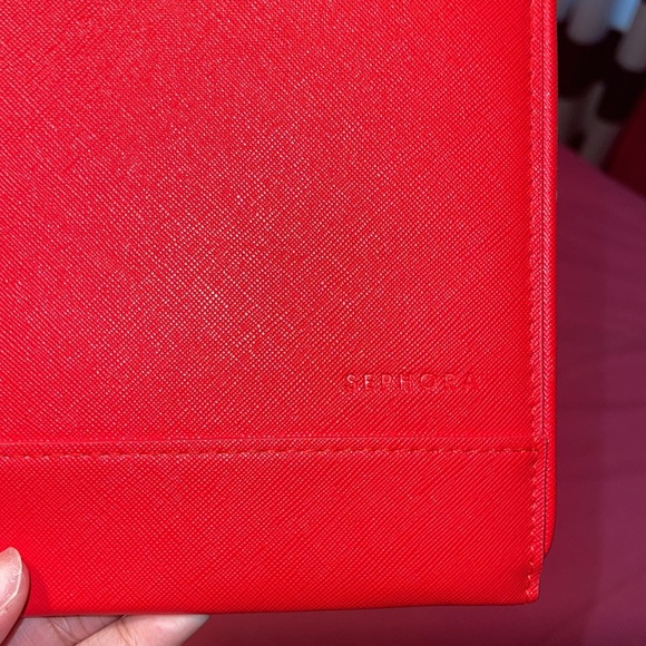 Red Envelope Clutch - Picture 4 of 9